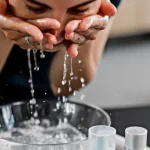 Benarkah Air Es Batu Baik untuk Wajah? Ini Penjelasan Ilmiahnya