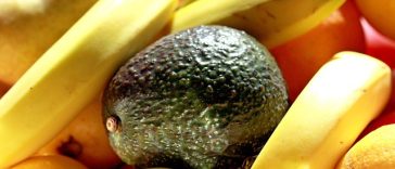 Antara Pisang dan Alpukat, Mana yang Lebih Baik untuk Sarapan?