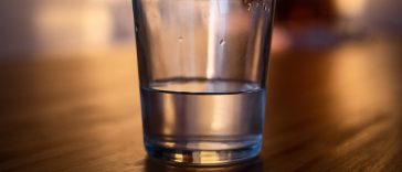 5 Tanda Tubuh Butuh Lebih Banyak Air Menurut Penelitian