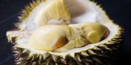 7 Makanan Ini Sebaiknya Tidak Dikonsumsi Bersama Durian dan Penjelasannya