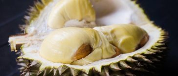 7 Makanan Ini Sebaiknya Tidak Dikonsumsi Bersama Durian dan Penjelasannya