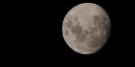 Fenomena Langit Januari 2026: Supermoon Hingga Hujan Meteor