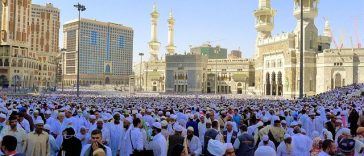 Arab Saudi Blokir 1.800 Travel Umrah, Visa Jamaah Tak Bisa Keluar