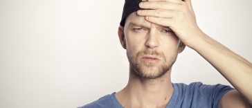 8 Makanan dan Minuman Ini Bisa Picu Migrain, Termasuk Cokelat!