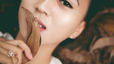 5 Kebiasaan Kecil yang Bisa Bantu Bikin Awet Muda, Apa Saja?