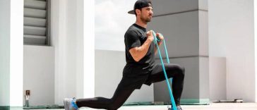 Tanpa Barbel, Ini 5 Cara Melatih Otot Lengan untuk Usia 50-an