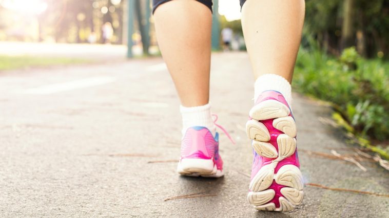 Dokter Ungkap Durasi Jalan Kaki yang Efektif Turunkan Hipertensi