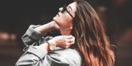 Ilustrasi OOTD konser musik 2026. [Foto: Фотограф Лисовский Стас via Pexels]