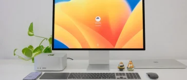 Suasana kerja modern: Ilustrasi suasana workspace yang minimalis
