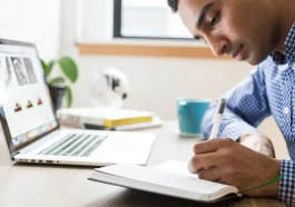 Ilustrasi : Konsistensi personal branding LinkedIn menjadi bagi penting dari seorang profesional