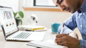 Ilustrasi : Konsistensi personal branding LinkedIn menjadi bagi penting dari seorang profesional